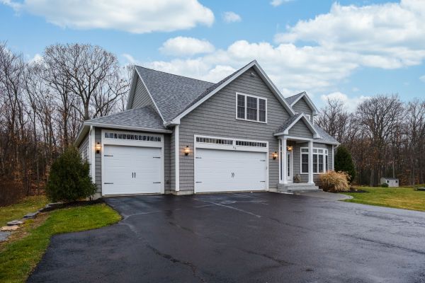 Cost of Lot Sealing in Gainesville